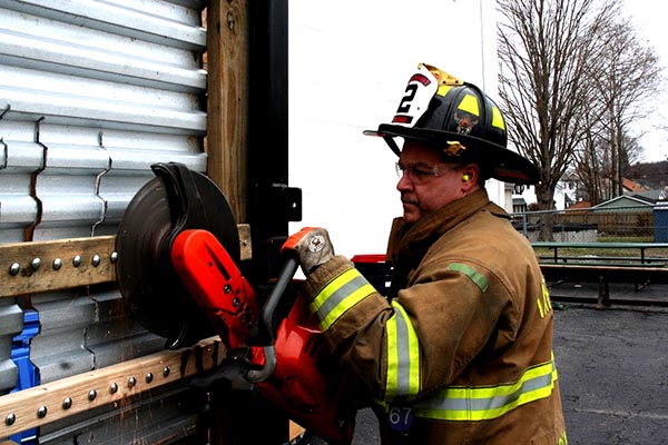 Forcible-EntryTaftville F.E. 3-26-16 (4).jpg